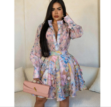 Load image into Gallery viewer, Vintage Floral Skirt Set