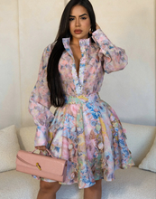 Load image into Gallery viewer, Vintage Floral Skirt Set