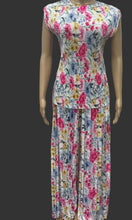 Load image into Gallery viewer, Sonya Floral Pleated Pants Set