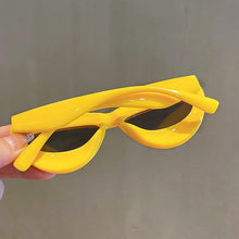 Load image into Gallery viewer, Unique Gradient Sunglasses FancySticated