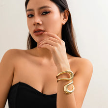 Load image into Gallery viewer, Chunky Cuff Bracelet
