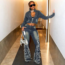Load image into Gallery viewer, Carry Yourself Tassel Jeans FancySticated

