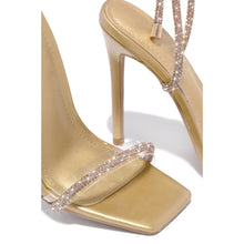 Load image into Gallery viewer, Diamond High Heels FancySticated
