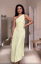 Load image into Gallery viewer, Elegant Ruffled Maxi Dress FancySticated
