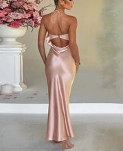 Load image into Gallery viewer, His Valentine Backless Maxi Dress FancySticated
