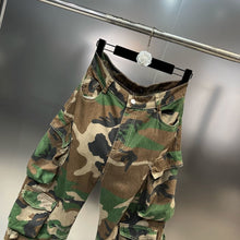 Load image into Gallery viewer, Lola Camouflage Cargo Jeans FancySticated
