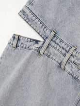 Load image into Gallery viewer, Regina Cut Out Jeans FancySticated
