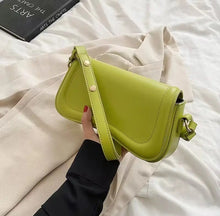Load image into Gallery viewer, Retro Saddle Bag FancySticated

