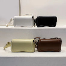 Load image into Gallery viewer, Retro Saddle Bag FancySticated
