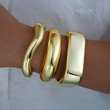 Load image into Gallery viewer, 3pcs Gold Bangle Bracelet
