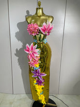 Load image into Gallery viewer, 3D Flower Golden Skirt Set

