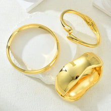 Load image into Gallery viewer, 3pcs Gold Bangle Bracelet
