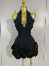 Load image into Gallery viewer, Tatiana Flower Bandage Dress

