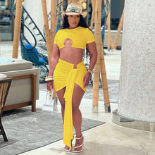 Load image into Gallery viewer, Paityn Ruched Skirt Set
