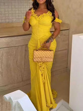 Load image into Gallery viewer, Nadya Off-Shoulder Maxi Dress
