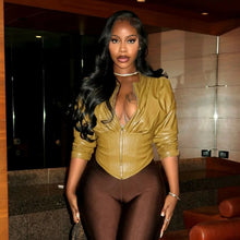 Load image into Gallery viewer, Crop Top - Capris
