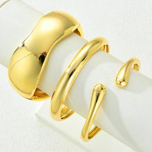 Load image into Gallery viewer, 3pcs Gold Bangle Bracelet
