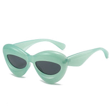 Load image into Gallery viewer, Unique Gradient Sunglasses FancySticated
